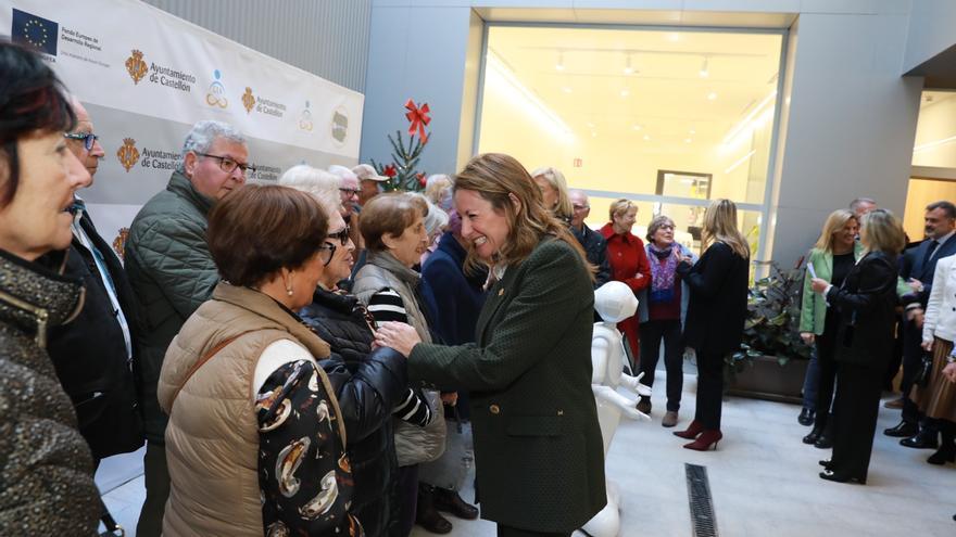 El innovador centro sénior abre con 50 acciones de salud y tecnológicas en Castelló