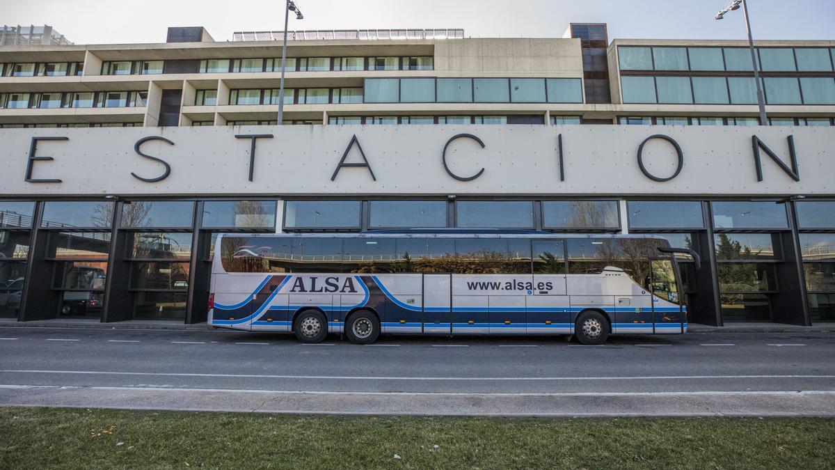 Fachada de la Estación Intermodal de Delicias de Zaragoza