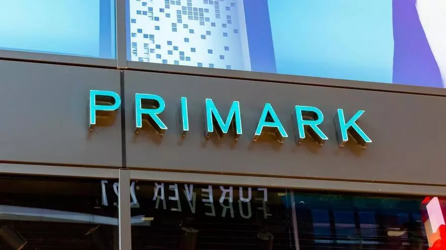 Mañana se esperan colas kilométricas en Primark para conseguir el juego de ropa de cama más barato del mercado: sábanas estilo hotel 5 estrellas