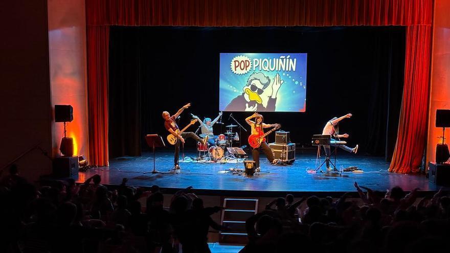 Así suena la llingua: los peques de Mieres lo dan todo con "Pop Piquiñín"