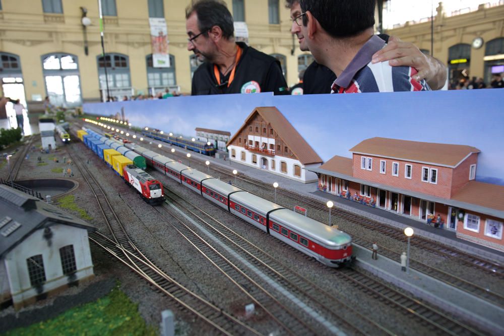 Exposición de maquetas ferroviarias en la Estación del Norte