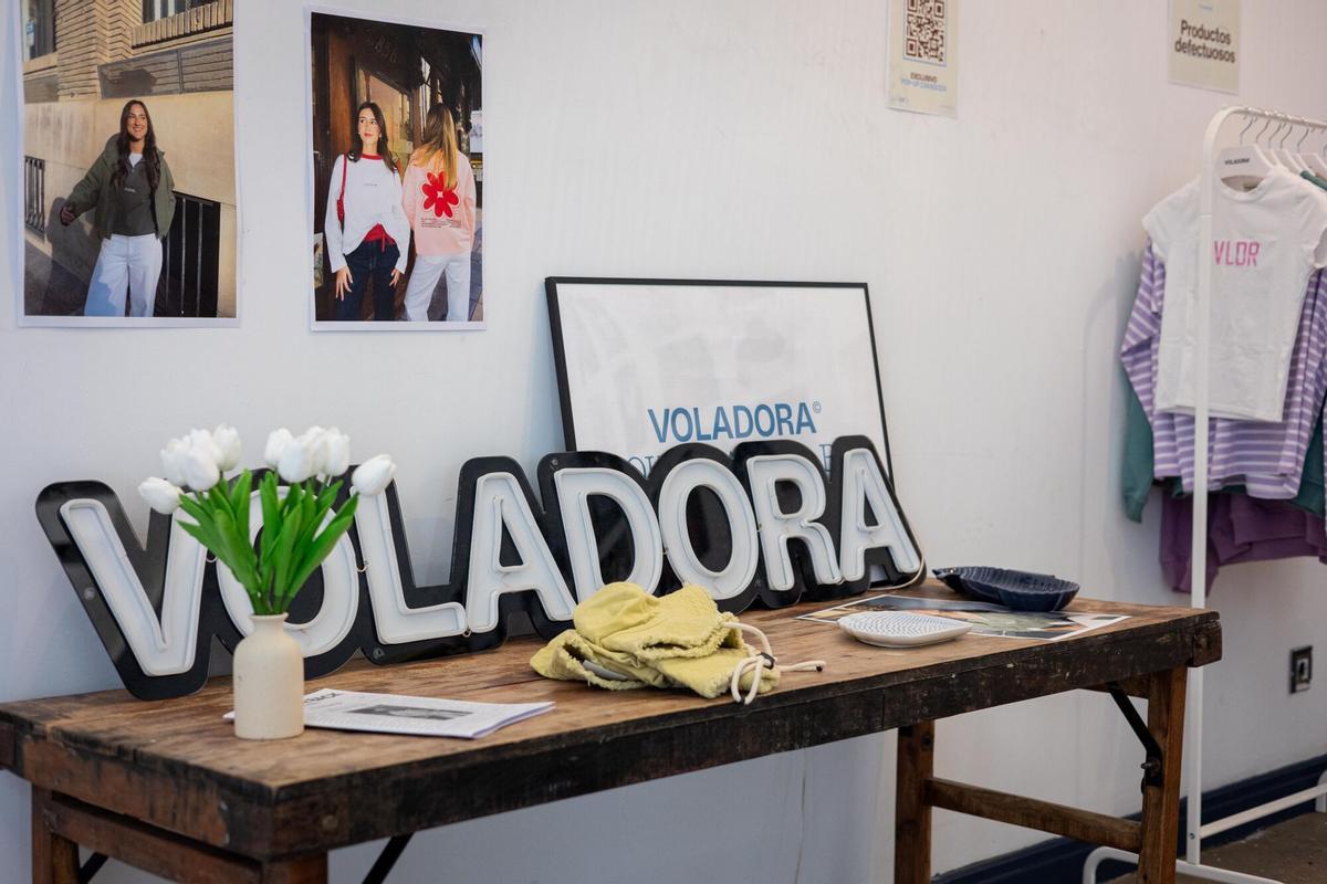 Voladora, la marca de ropa que arrasa en sus Pop-Up de Zaragoza: "Teníamos que reponer todos los días"