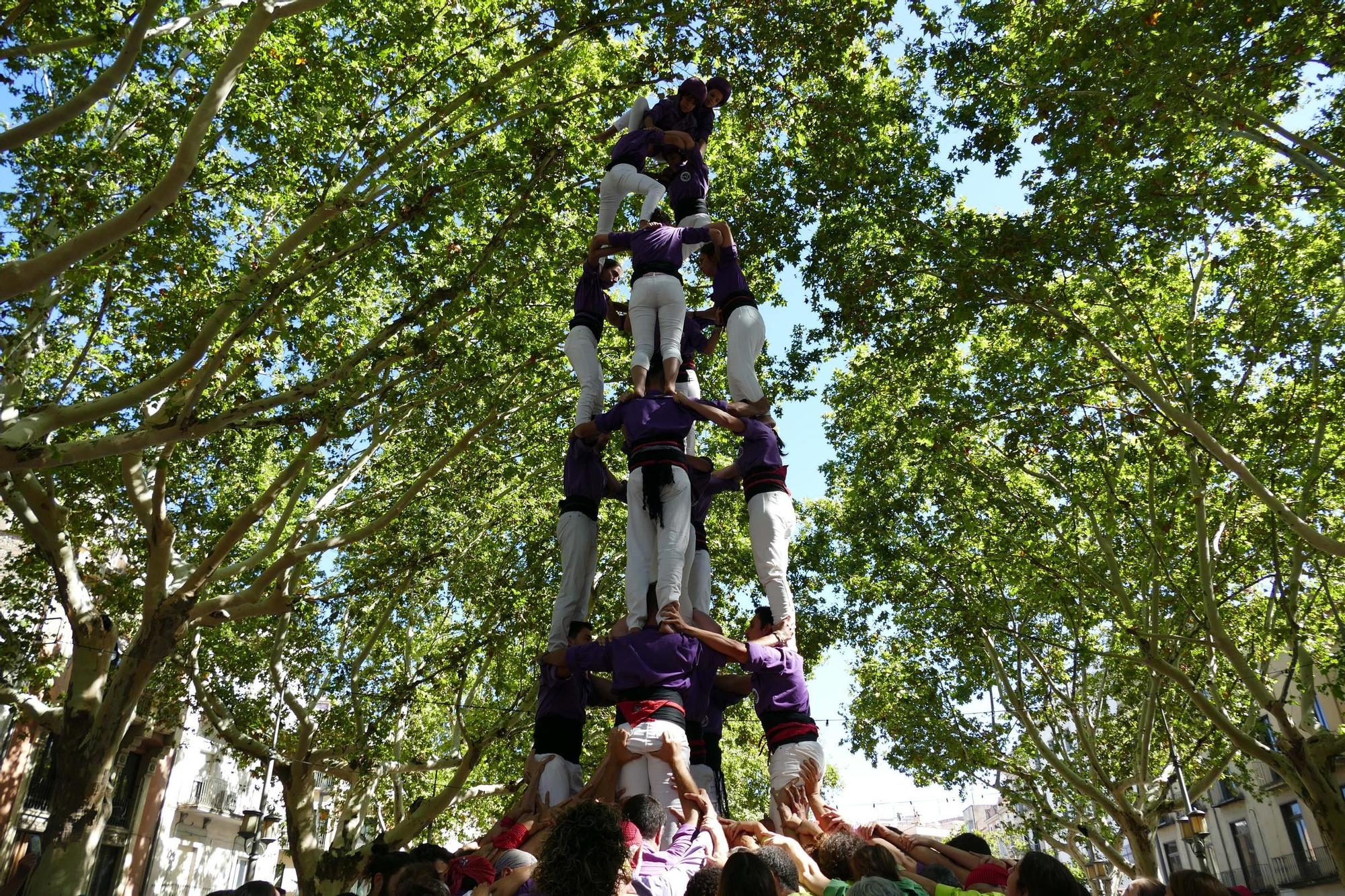 Els Merlots celebren la diada castellera d'aniversari a la Rambla de Figueres