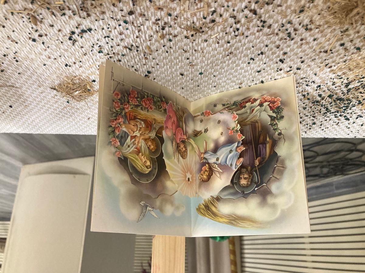 Na Jordana exhibe la historia de las Tarjetas de Navidad en su casal