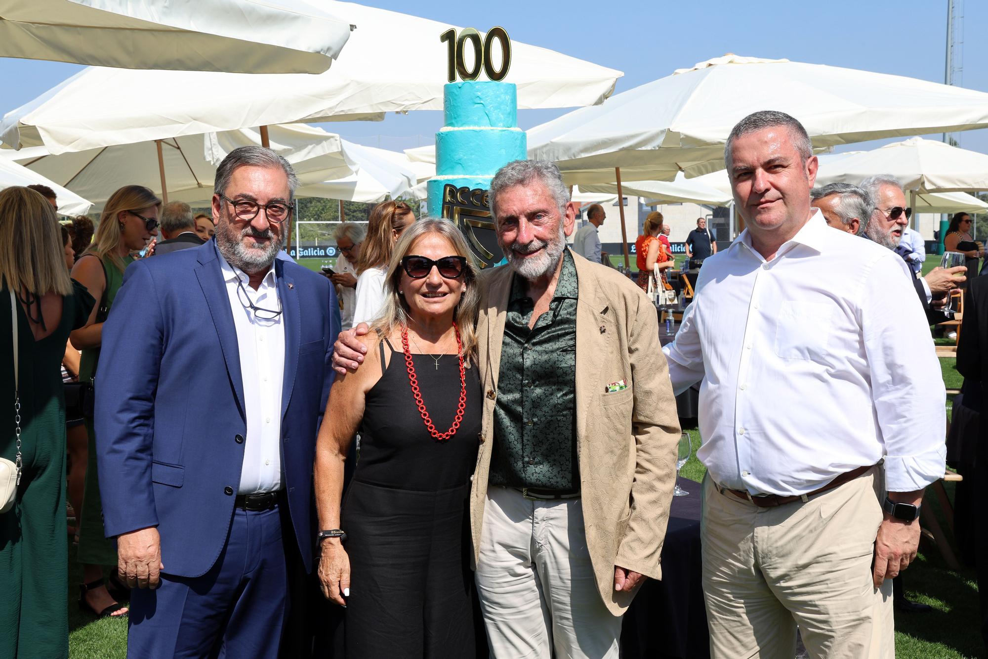 El Celta se rodea de su gran familia y de representantes institucionales por su centenario