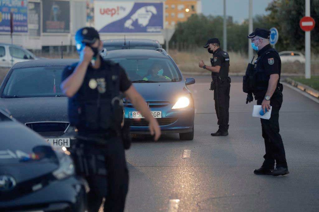 Ofensiva contra el botellón en Son Castelló