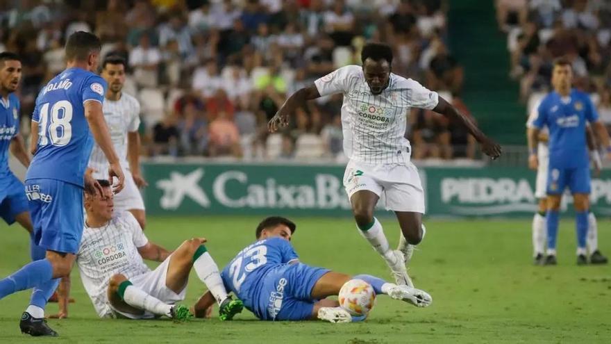 Youssouf Diarra vuelve al Córdoba CF para reforzar el centro del campo del nuevo proyecto