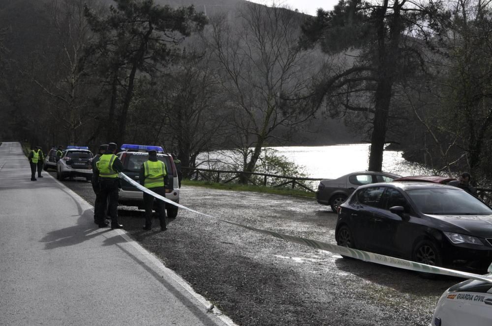 Hallan el cadáver de una mujer en el embalse de Arbón