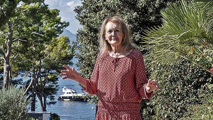 La autora de libros como &#039;Escribir la vida&#039; y &#039;La mujer helada&#039;, la francesa Annie Ernaux, ayer en Formentor.