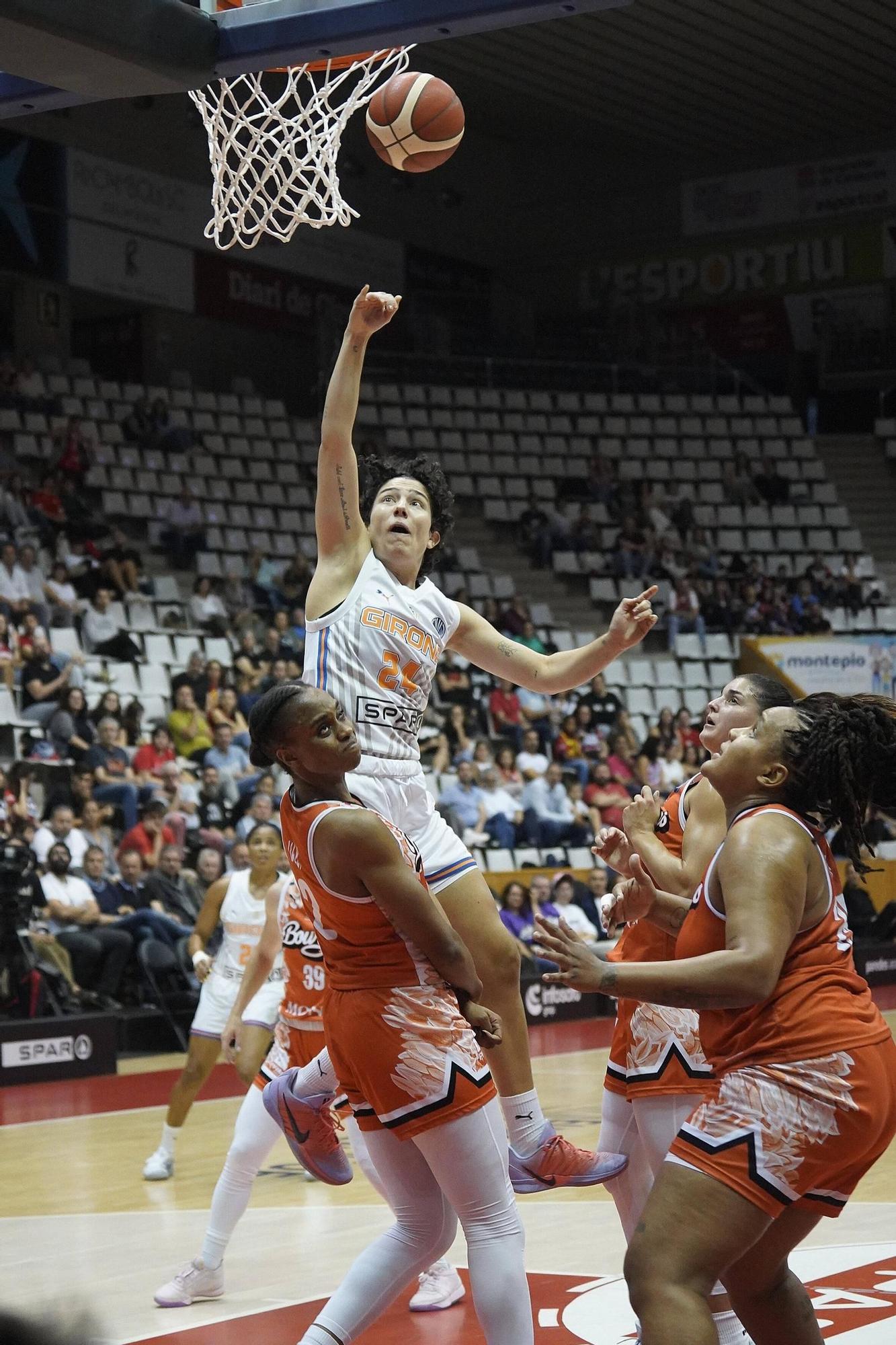 Exhibició de l'Spar Girona a l'Eurolliga contra el Bourges (92-62)