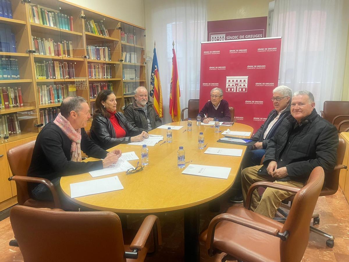 Reunión entre el AMPA Oriol y el Síndic de Greuges