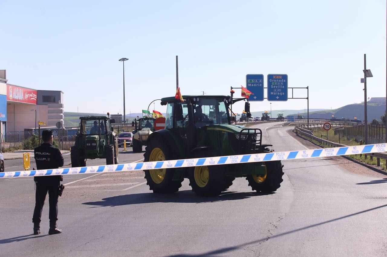 Las protestas del campo llegan a la capital cordobesa en varias tractoradas