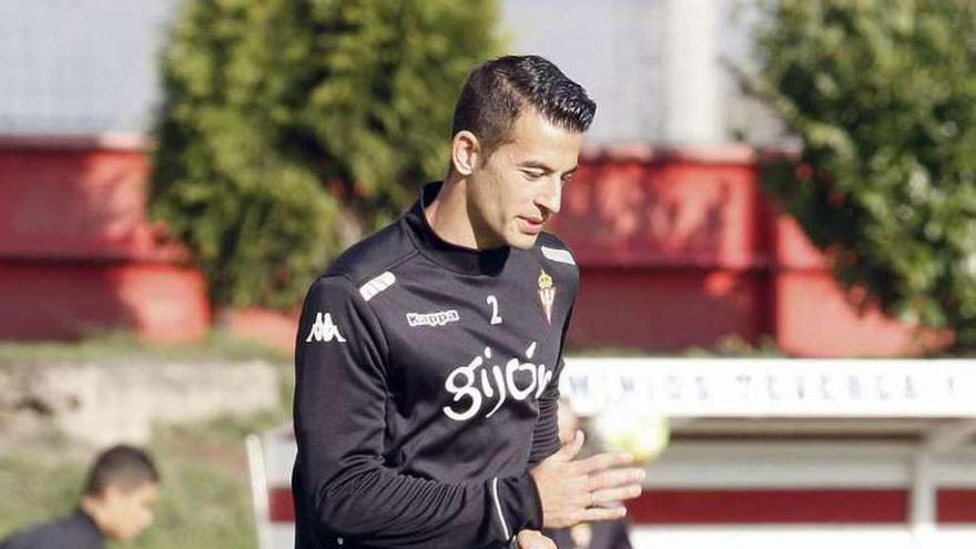 Luis Hernández, en el entrenamiento de ayer.