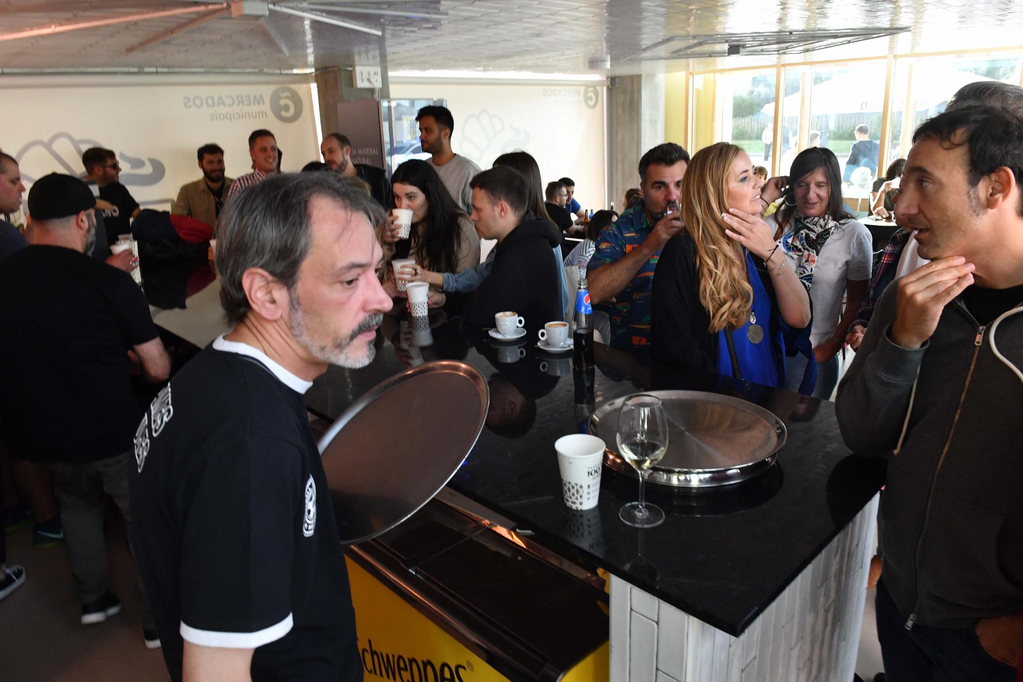 La cafetería del mercado de Adormideras revive como La Cantina después de llevar meses cerrada