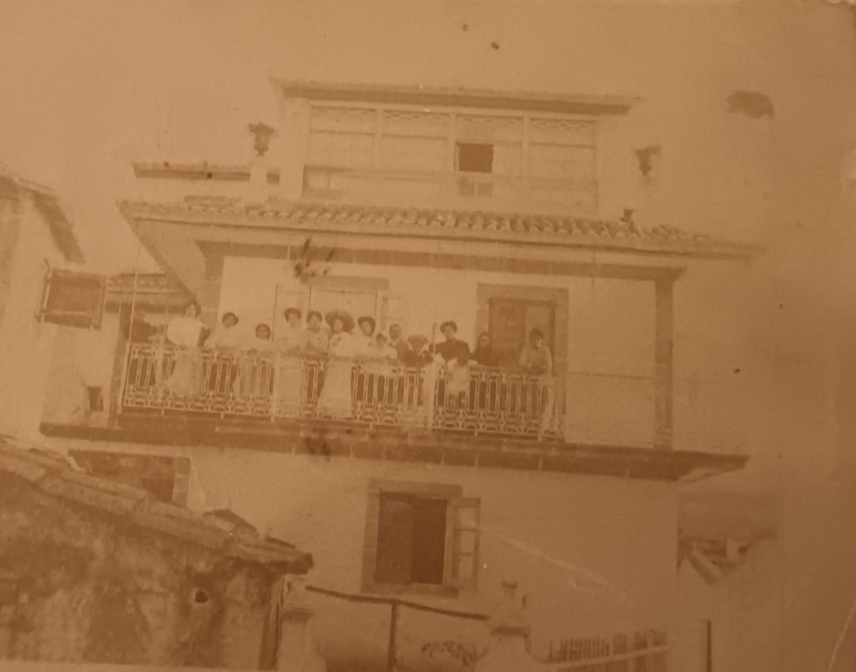 Casa señorial da familia Mondado. Ano 1909.