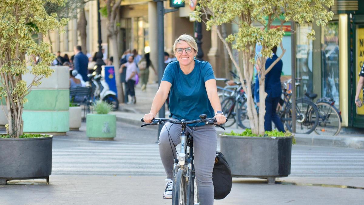 Papi Robles ha compartido fotos de la bici que le han robado