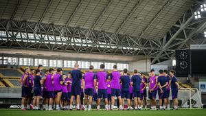 Así entrenó el Barça en Kobe tras la victoria ante el Vissel