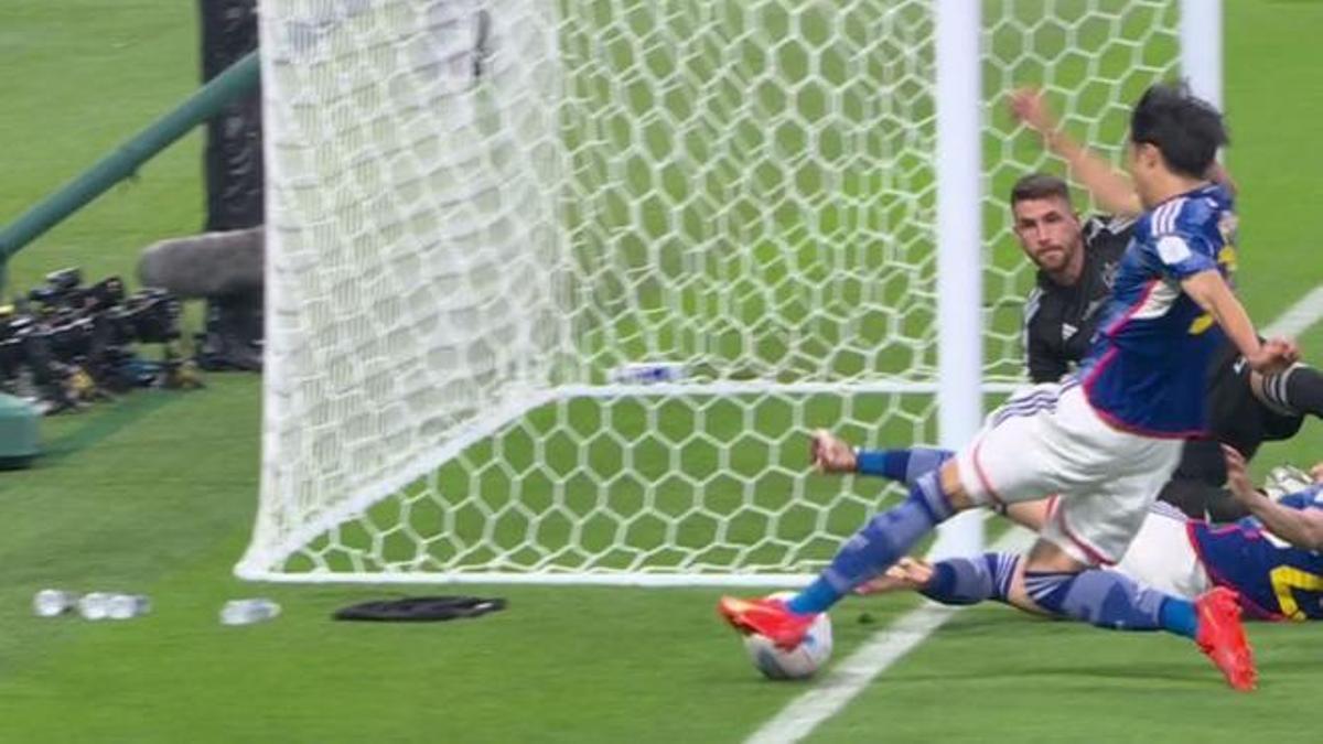 El segundo gol de Japón ante España.