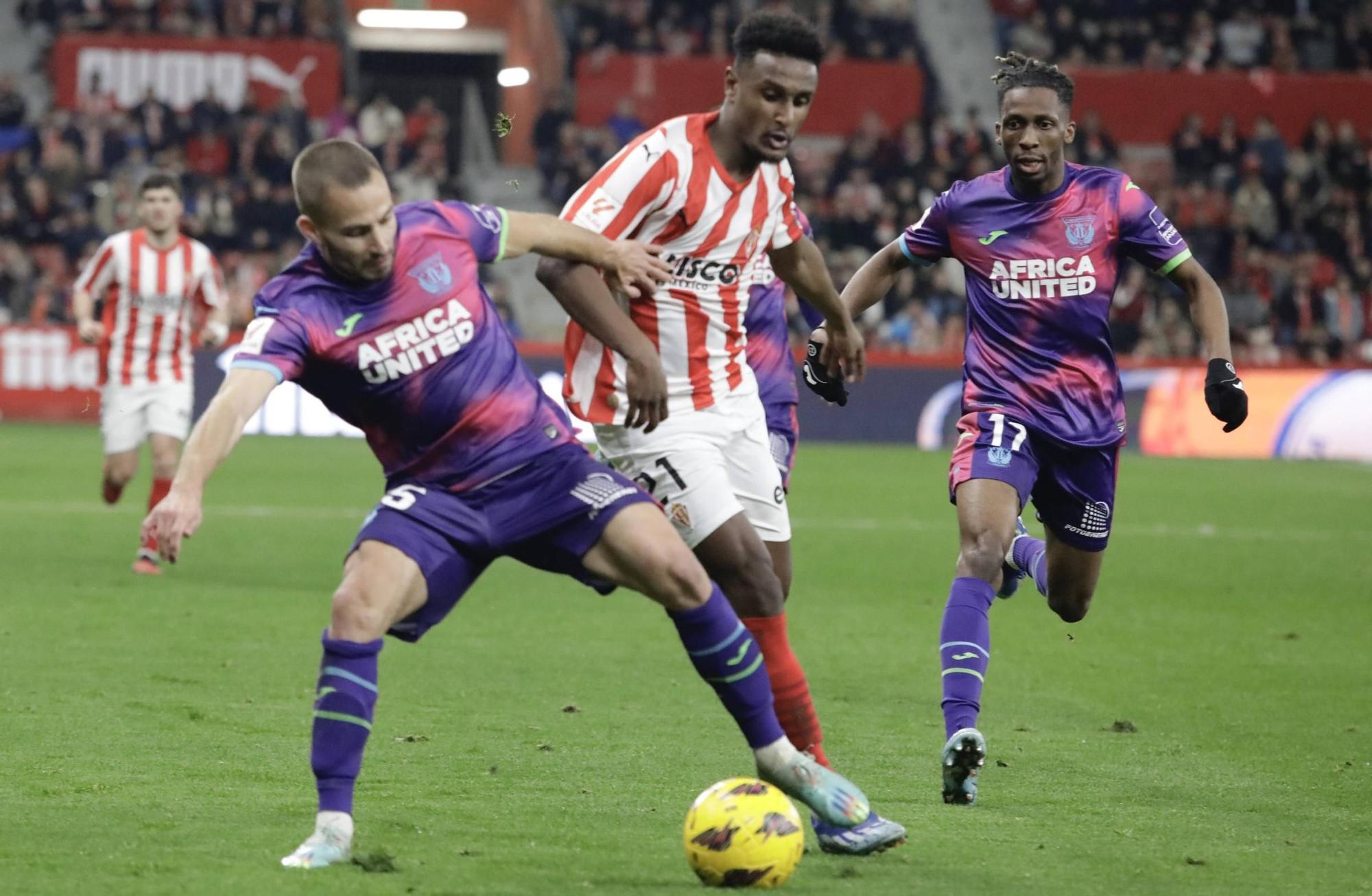 El partido entre el Sporting y el Leganés, en imágenes