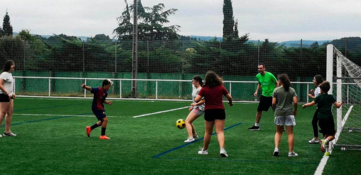 Los campamentos de Lalín y Forcarei continúan con su formación estival