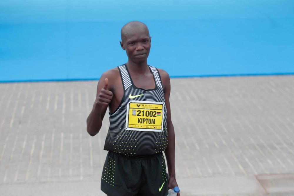 Kipchirchir gana el Maratón de Valencia