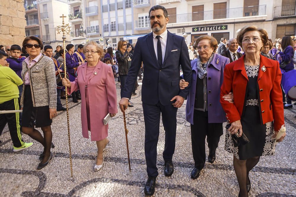 La popular procesión de «La Bajada» concentra a cientos de fieles en el traslado de la imagen desde su ermita hasta la Arciprestal