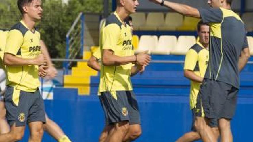 El Villarreal B, con el mono de trabajo listo