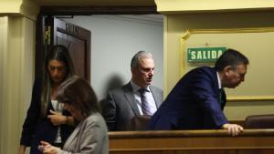 El portavoz de Vox en el ayuntamiento de Madrid, Javier Ortega-Smith, durante una sesión plenaria en el Congreso