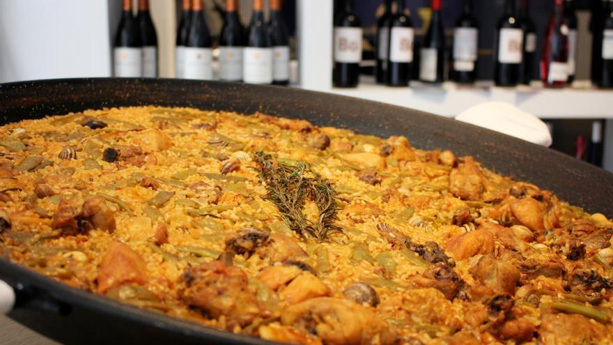 Los verdaderos orígenes de la paella valenciana