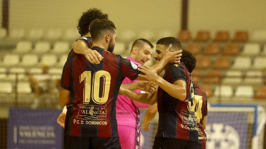 El Levante UD FS vence y convence ante un rival directo en Paterna (3-1)