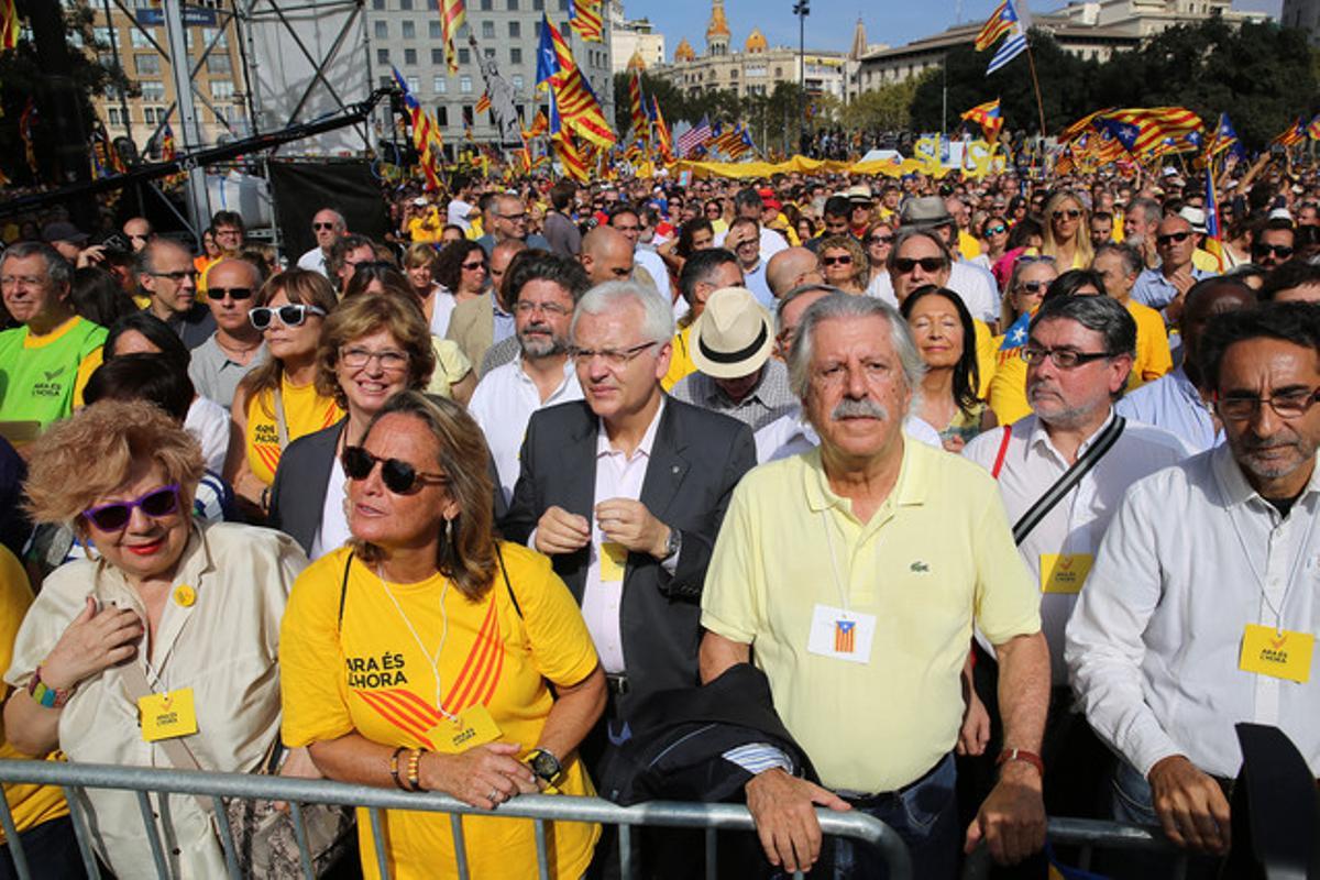 Acte de la campanya ’Ara és l’hora’ a la plaça de Catalunya per la unitat política davant del procés.