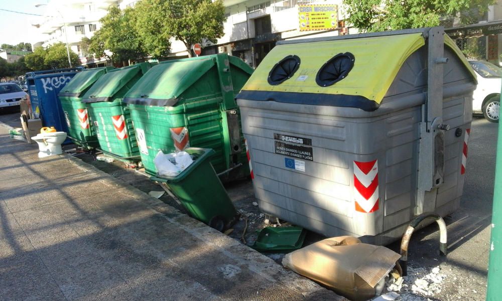 Los vecinos de Palma, hartos de la basura