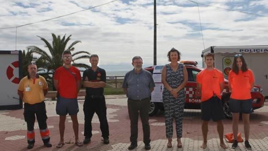 El ayuntamiento refuerza el servicio de salvamento en playas