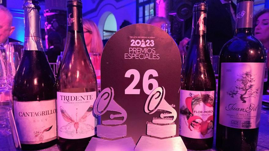 Punto de marca de Viñas Familia Gil durante la fiesta de la entrega de premios Latin Grammy 2023. | L.O.