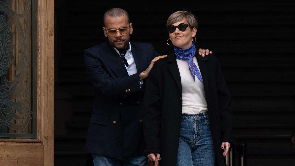 Dani Alves comparece ante la Audiencia de Barcelona para recuperar sus pasaportes