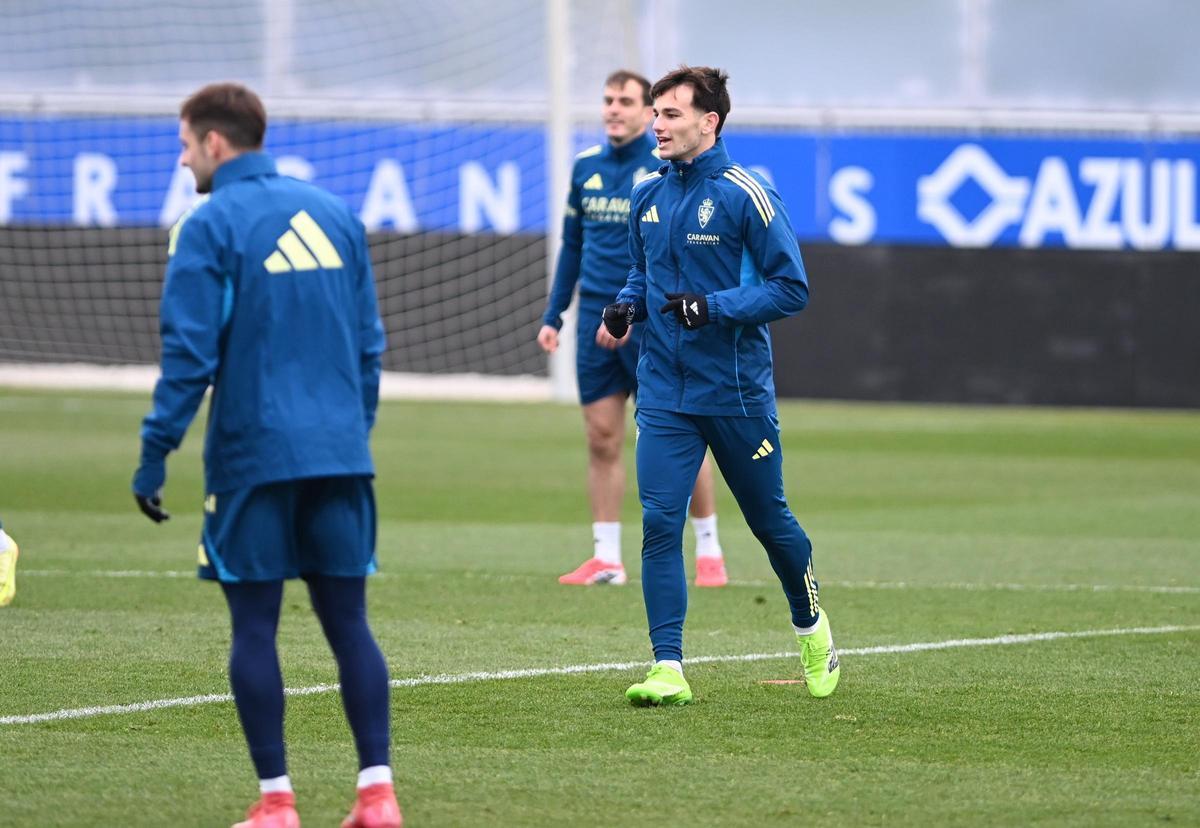Pau Sans, en el entrenamiento del viernes en el Ibercaja Estadio.