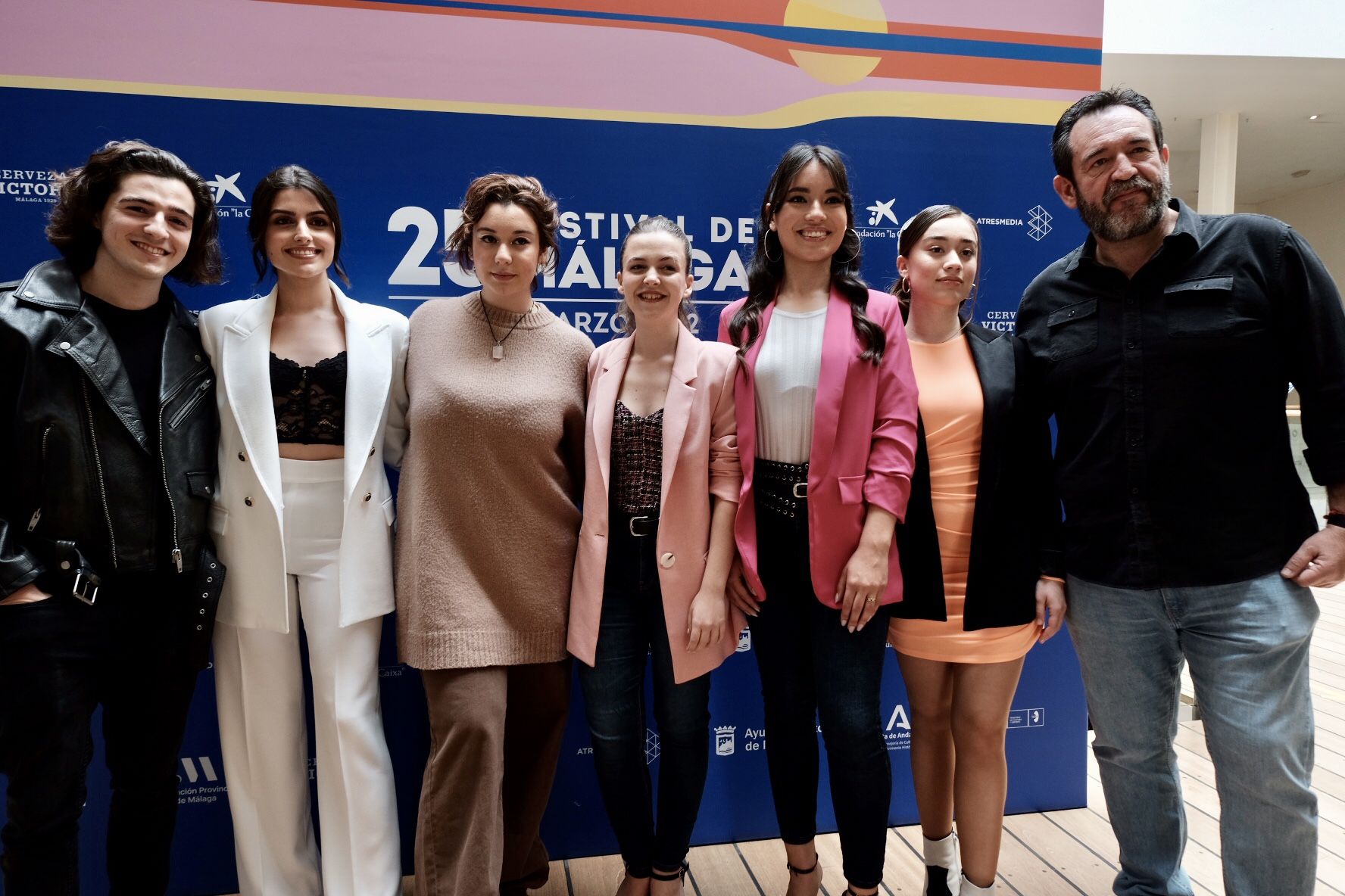 El cineasta malagueño Enrique García presenta su cuarto largometraje, 'Te deseamos Tod@s'