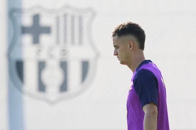 Casadó se marcha cedido al Deportivo y el Manchester City revienta la banca por Enzo Fernández