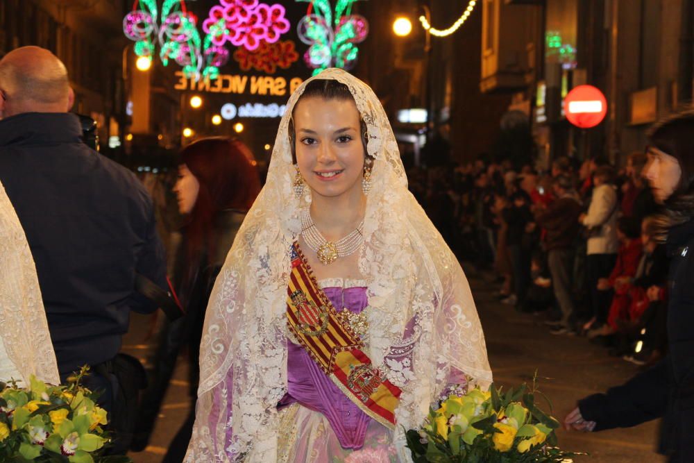 Así desfiló Clara María Parejo en la Ofrenda