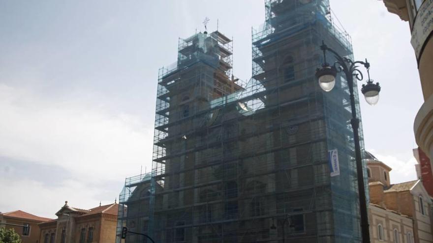 Restaurarán la fachada y las torres de la iglesia del Carmen