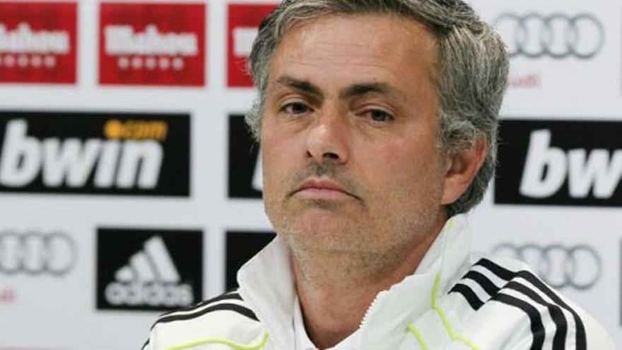 Mourinho se explica: "Pretendía elogiar al rival"