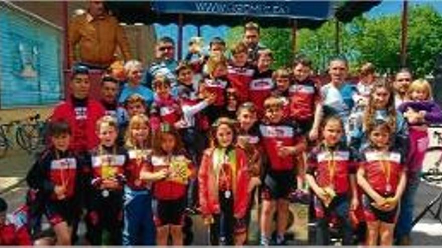 Èxit del Trofeu Primavera d&#039;Olot amb 135 nens