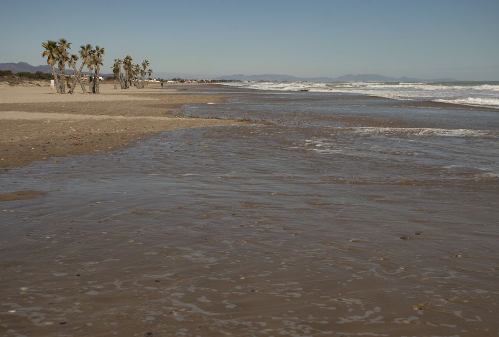 regresión de 40 metros en la playa de Canet d'En Berenguer según los cálculos del ayuntamiento