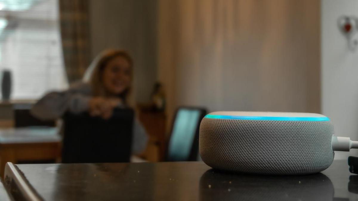 Un modelo del asistente Alexa.