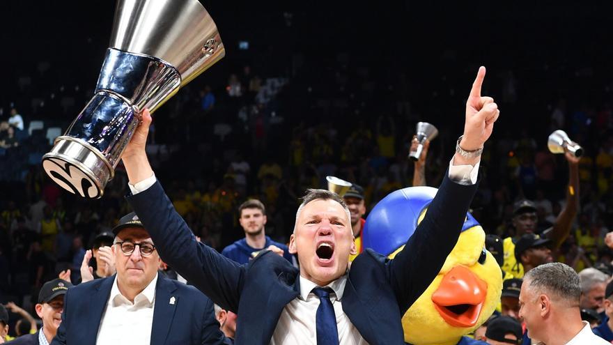 Jasikevicius levanta al fin la Euroliga a los mandos del Fenerbahce