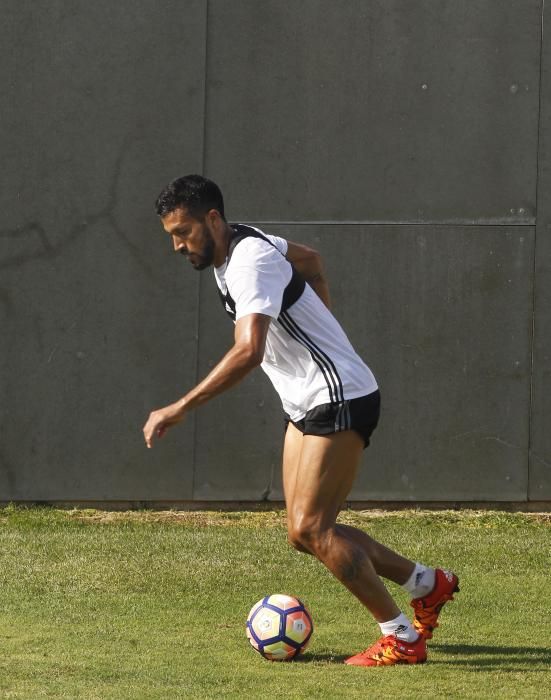 Las mejores imágenes del entrenamiento del Valencia CF