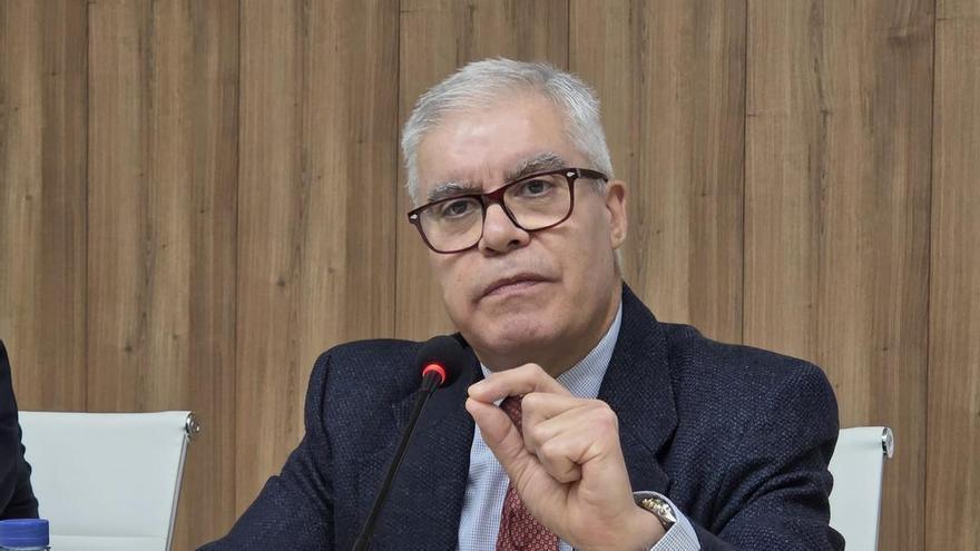 El rector de la UEx defiende la cátedra financiada por Philip Morris y rechaza críticas de asociaciones
