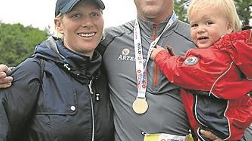 Zara Phillips y Mike Tindall esperan su segundo hijo