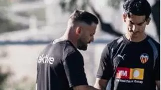 Dos interinos en el banquillo del Valencia CF Femenino