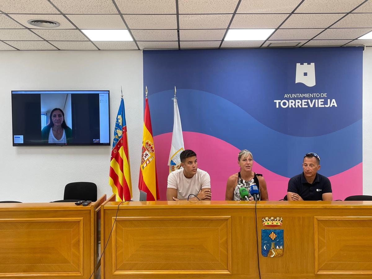 Un instante de la presentación, que ha tenido lugar en el Ayuntamiento de Torrevieja